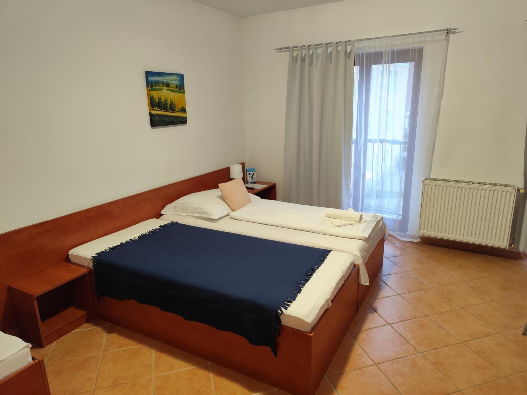 Szent Kristof Apartmanhotel Zalaegerszeg Eksteriør bilde
